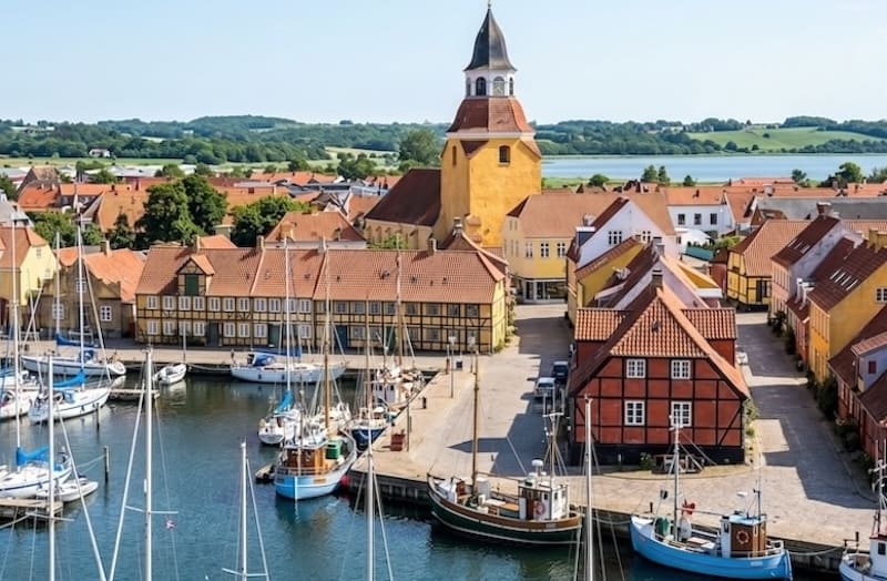 Faaborg-havn Faaborg havn i sollys